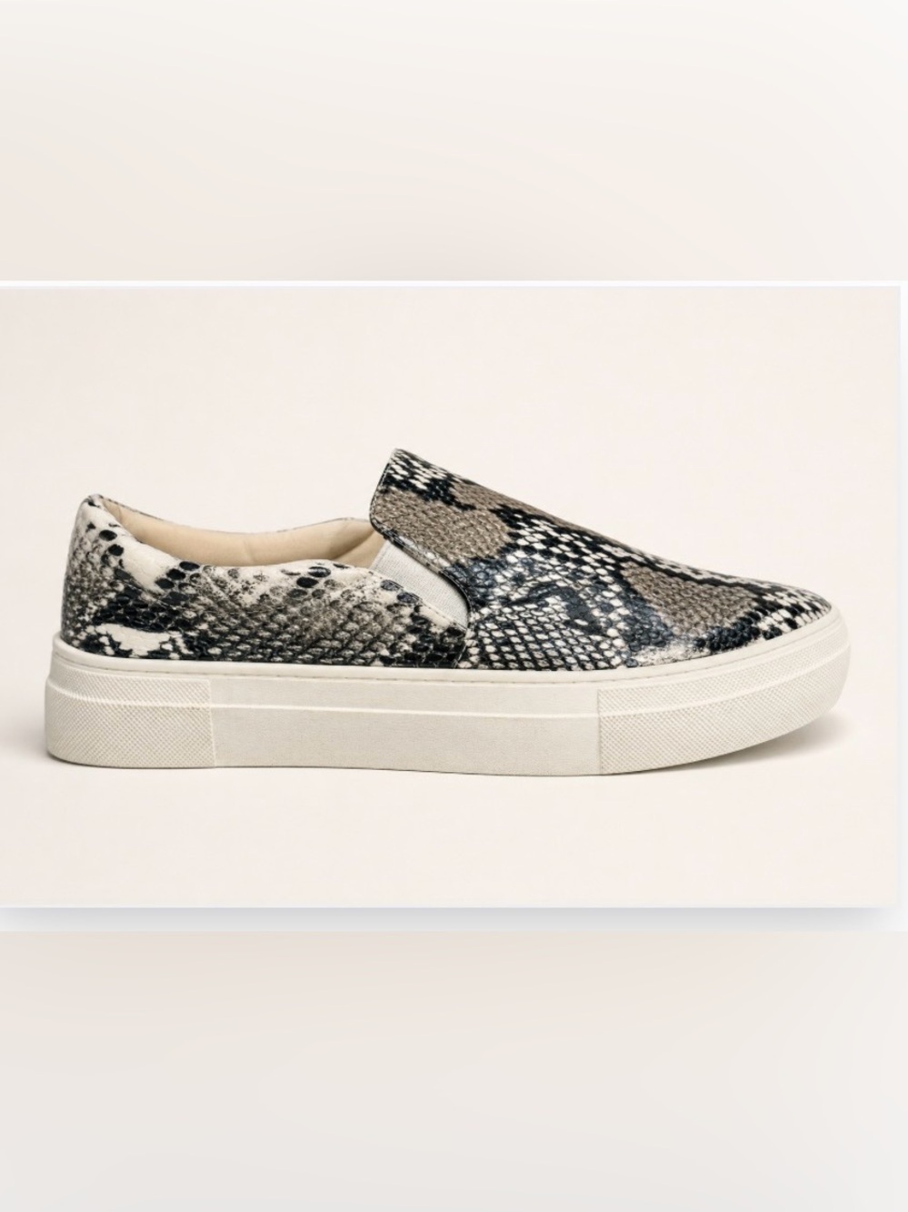 Matisse Black and White Women Snakeskin Slip On City Sneakers NWOT Size 9
